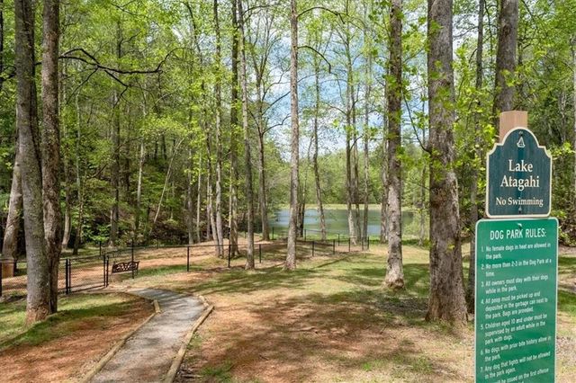 986 Mountain Oak Road, Ellijay, GA 30536