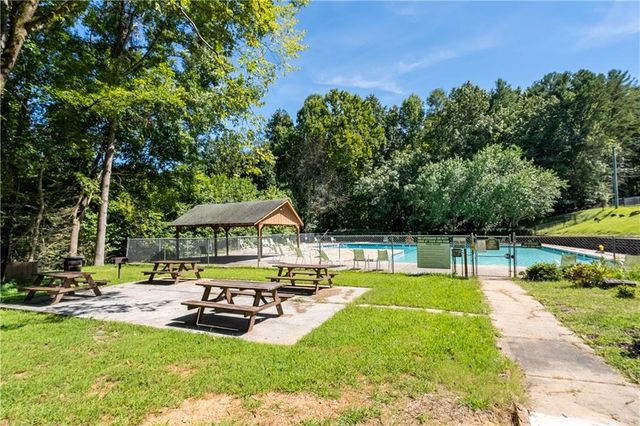 986 Mountain Oak Road, Ellijay, GA 30536
