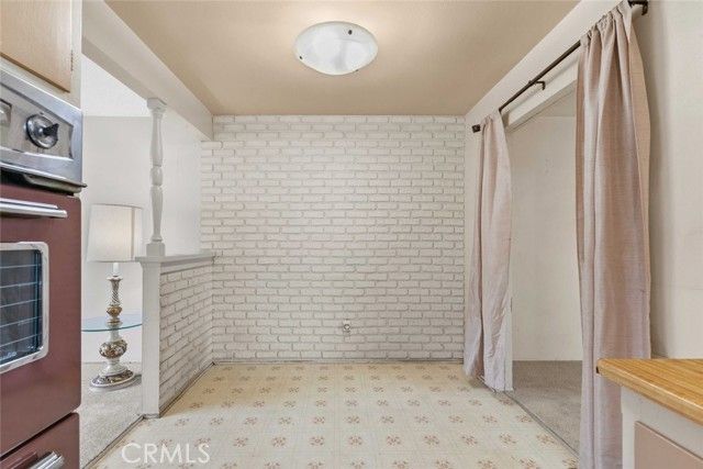 9825 Tujunga Canyon Place, Tujunga (los Angeles), CA 91042