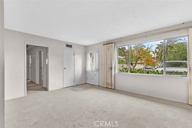 9825 Tujunga Canyon Place, Tujunga (los Angeles), CA 91042