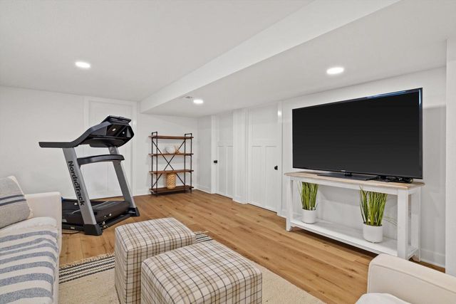 3315 98th PLACE, Pleasant Prairie, WI 53158