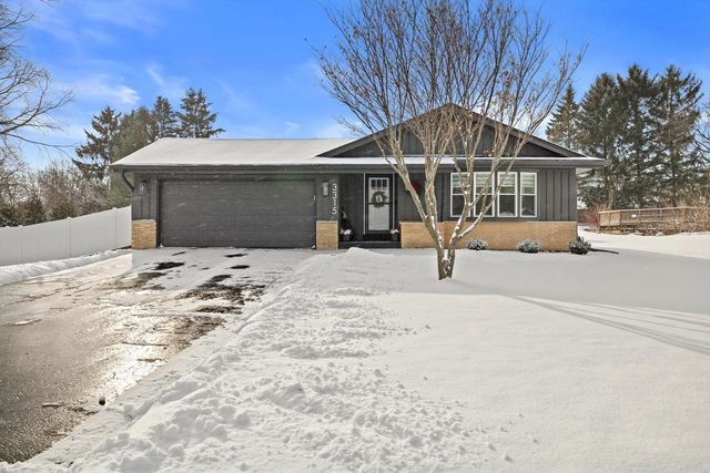 3315 98th PLACE, Pleasant Prairie, WI 53158