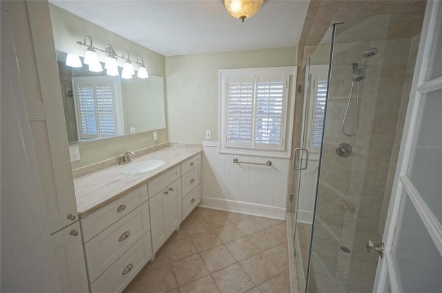 1430 1ST STREET N, St Petersburg, FL 33704