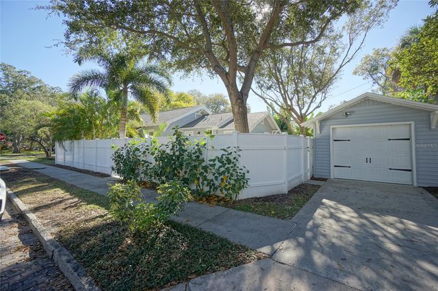 1430 1ST STREET N, St Petersburg, FL 33704