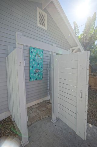1430 1ST STREET N, St Petersburg, FL 33704