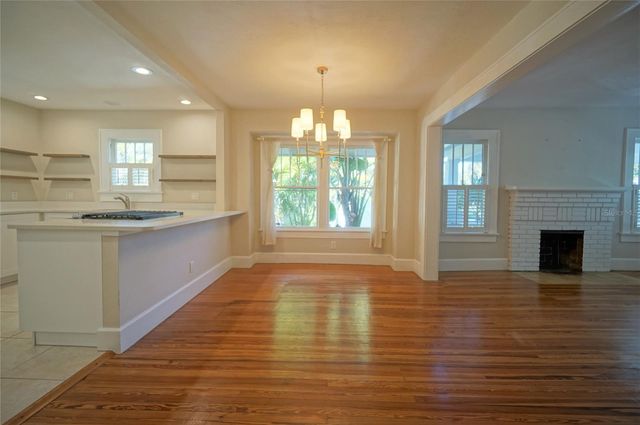 1430 1ST STREET N, St Petersburg, FL 33704