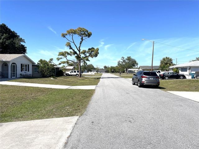 234 SHADOW STREET NW, Port Charlotte, FL 33952