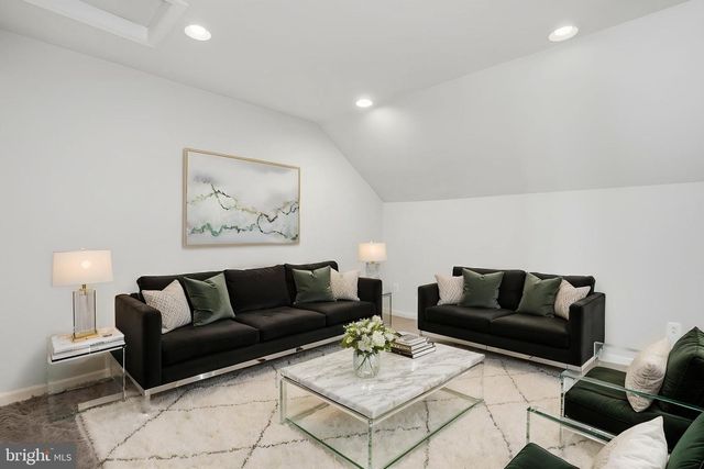 22322 FOUNDATION DR, Ashburn, VA 20148