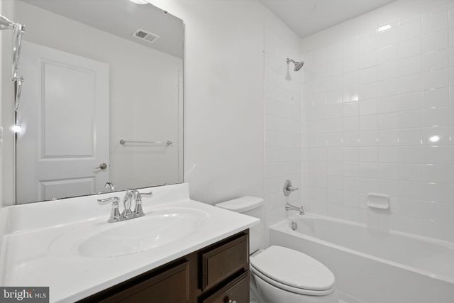 22322 FOUNDATION DR, Ashburn, VA 20148