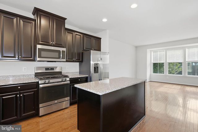 22322 FOUNDATION DR, Ashburn, VA 20148