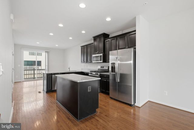 22322 FOUNDATION DR, Ashburn, VA 20148