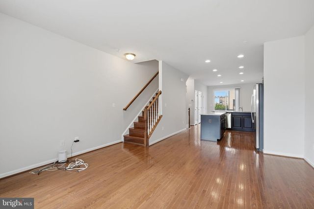 22322 FOUNDATION DR, Ashburn, VA 20148
