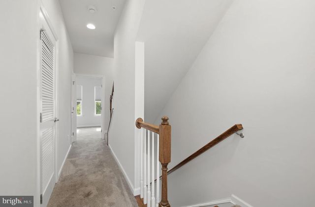 22322 FOUNDATION DR, Ashburn, VA 20148