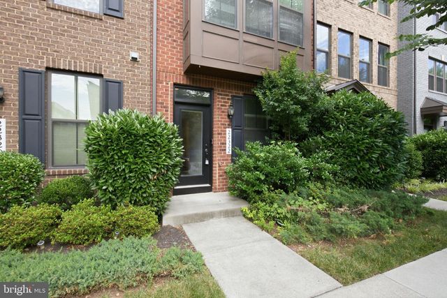 22322 FOUNDATION DR, Ashburn, VA 20148