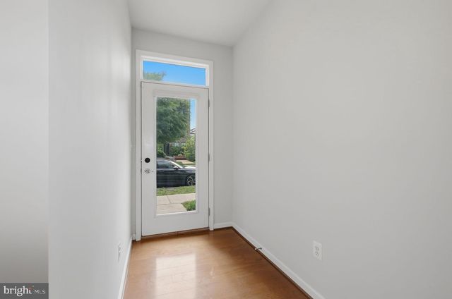22322 FOUNDATION DR, Ashburn, VA 20148