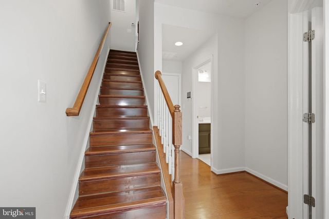22322 FOUNDATION DR, Ashburn, VA 20148