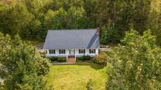 300 Carrington Green Rd, Salt Lick, KY 40371