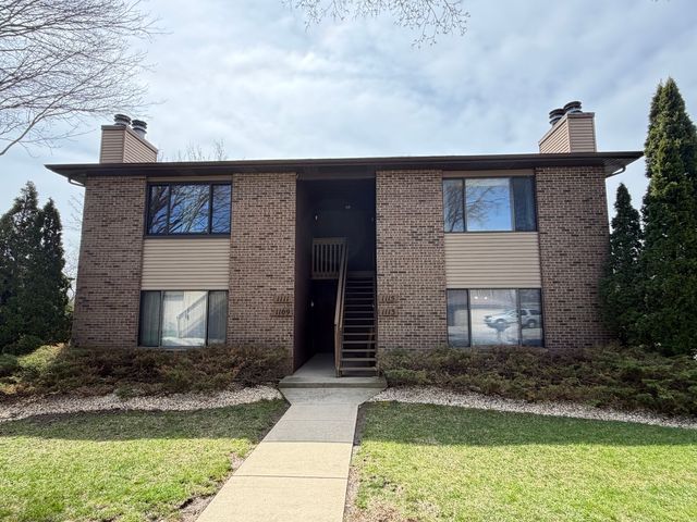 1109 Kane Street 1109, South Elgin, IL 60177