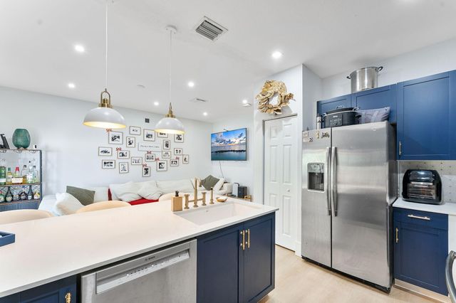 3253 W 106th Terrace 3253, Hialeah, FL 33018