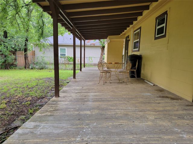 1723 Park Street, Commerce, TX 75428