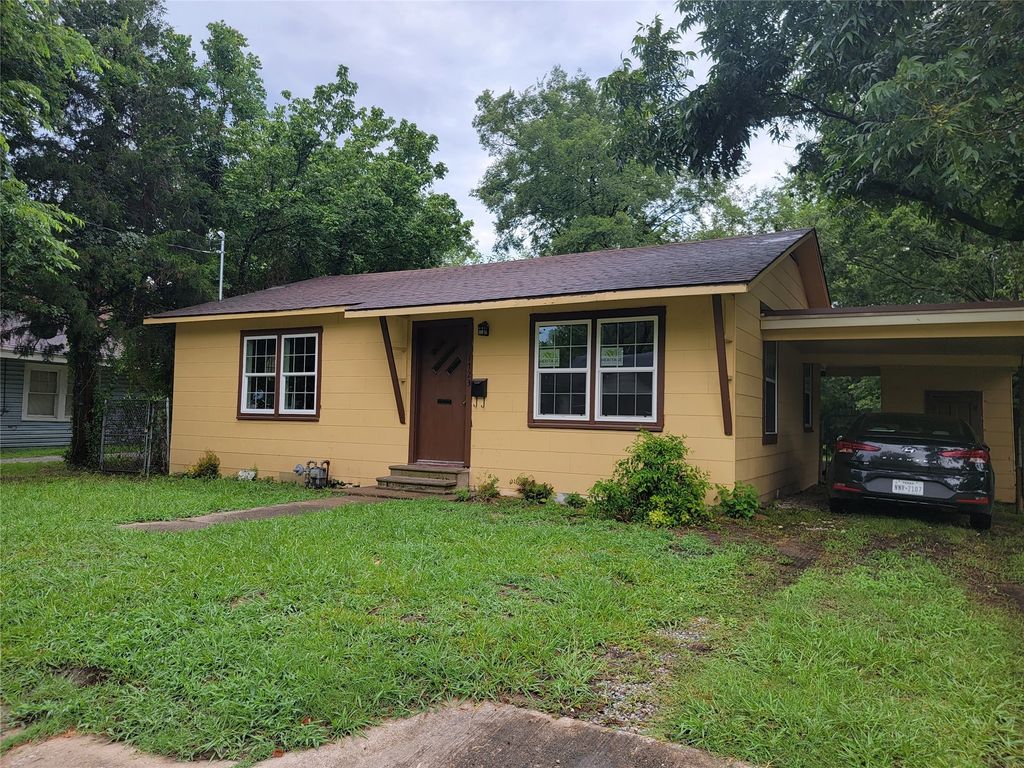 1723 Park Street, Commerce, TX 75428