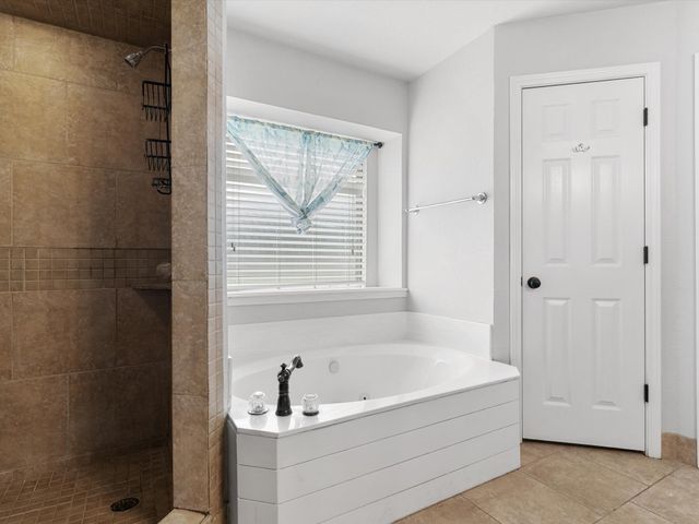 2600 S Meadow Drive, Fort Worth, TX 76133
