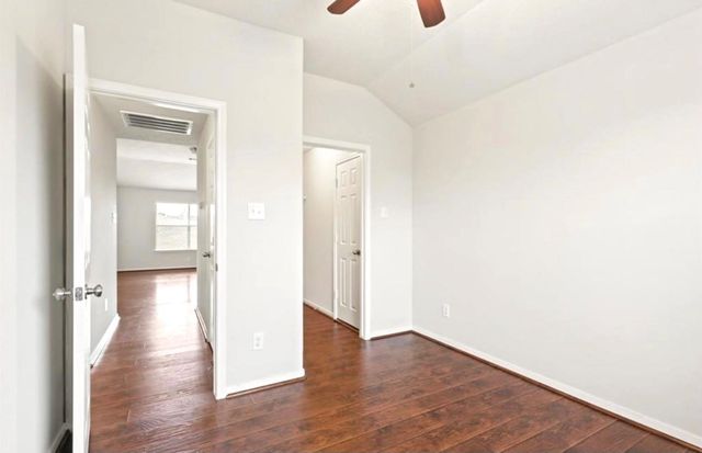 18 Morro Bay Drive, Manvel, TX 77578