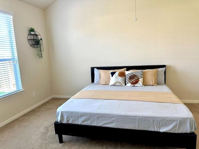 18 Morro Bay Drive, Manvel, TX 77578