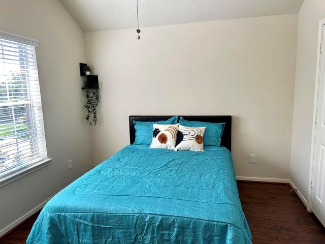 18 Morro Bay Drive, Manvel, TX 77578