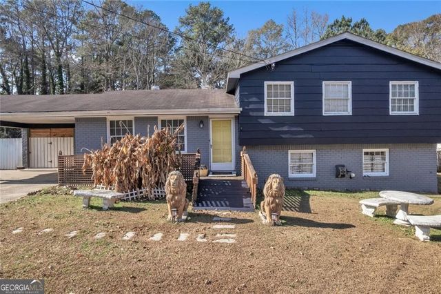 7425 Grayson Drive, Riverdale, GA 30296