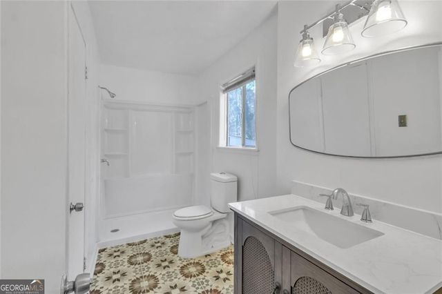 7425 Grayson Drive, Riverdale, GA 30296