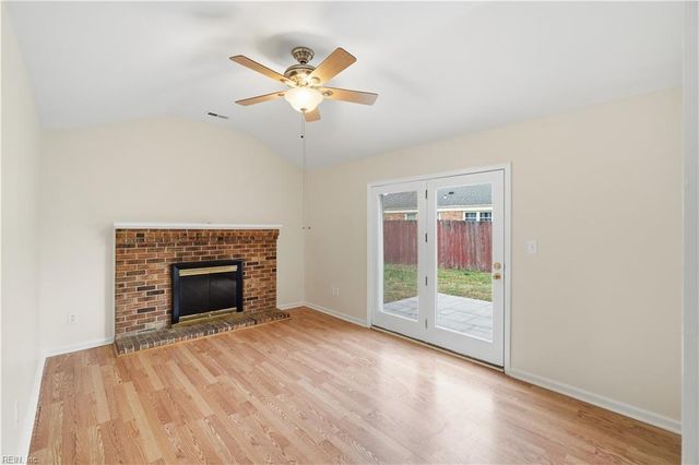 693 Charlecote DR, Virginia Beach, VA 23464