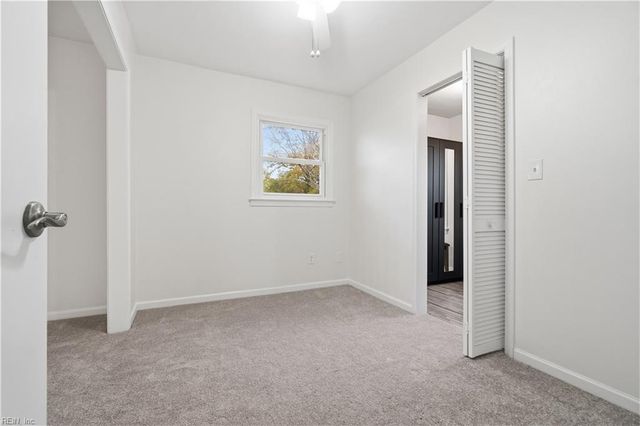 693 Charlecote DR, Virginia Beach, VA 23464