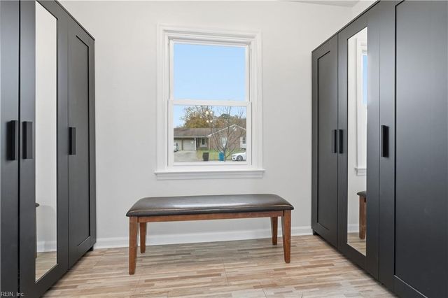 693 Charlecote DR, Virginia Beach, VA 23464