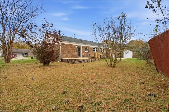 693 Charlecote DR, Virginia Beach, VA 23464