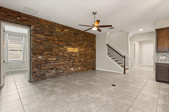 1046 GRAND HILLTOP DRIVE, Apopka, FL 32703