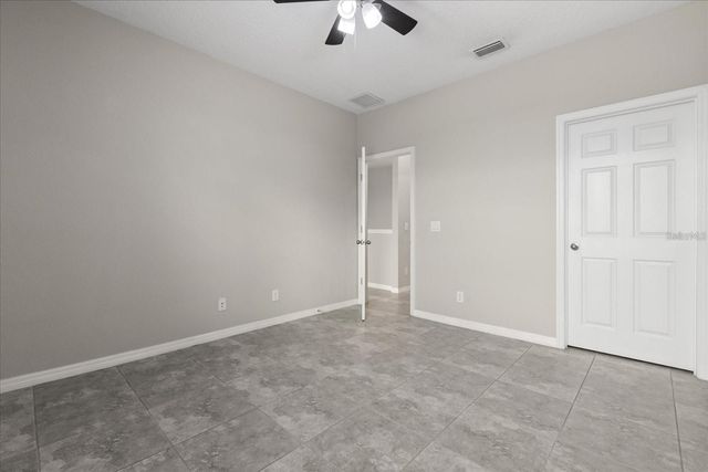 1046 GRAND HILLTOP DRIVE, Apopka, FL 32703
