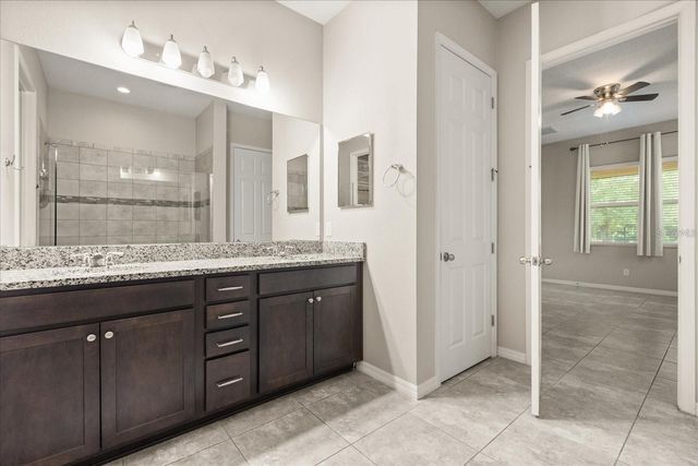 1046 GRAND HILLTOP DRIVE, Apopka, FL 32703
