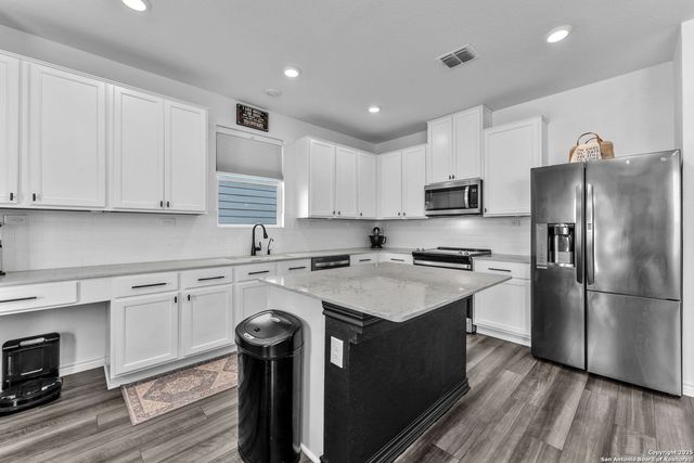 3263 Old Almonte, San Antonio, TX 78224