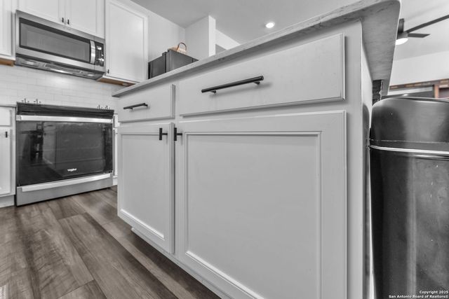 3263 Old Almonte, San Antonio, TX 78224