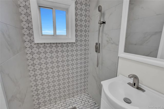 201 Brookside Avenue, Roosevelt, NY 11575