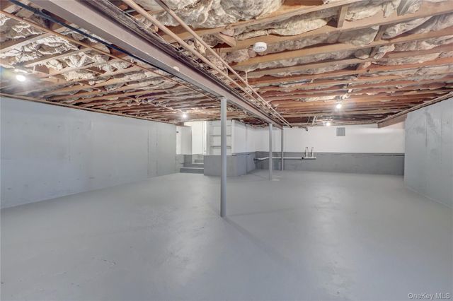 201 Brookside Avenue, Roosevelt, NY 11575