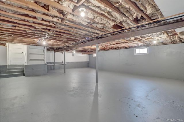 201 Brookside Avenue, Roosevelt, NY 11575