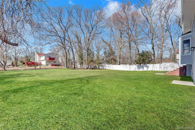 201 Brookside Avenue, Roosevelt, NY 11575