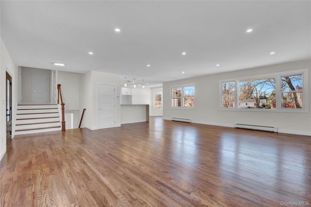 201 Brookside Avenue, Roosevelt, NY 11575