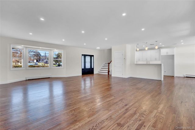 201 Brookside Avenue, Roosevelt, NY 11575