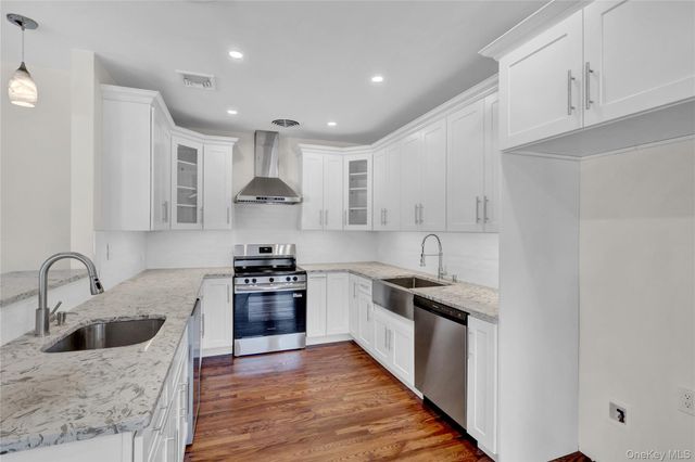 201 Brookside Avenue, Roosevelt, NY 11575