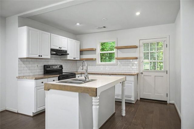 313 Walker Drive, Monroe, GA 30655