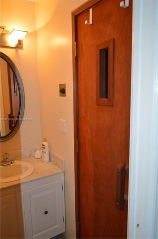 3932 Estepona Ave 7D5, Doral, FL 33178