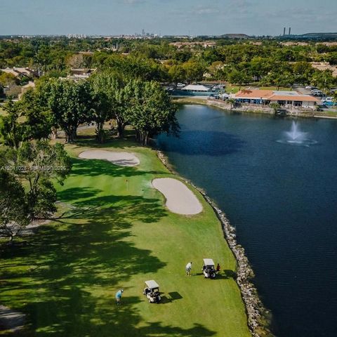 3932 Estepona Ave 7D5, Doral, FL 33178